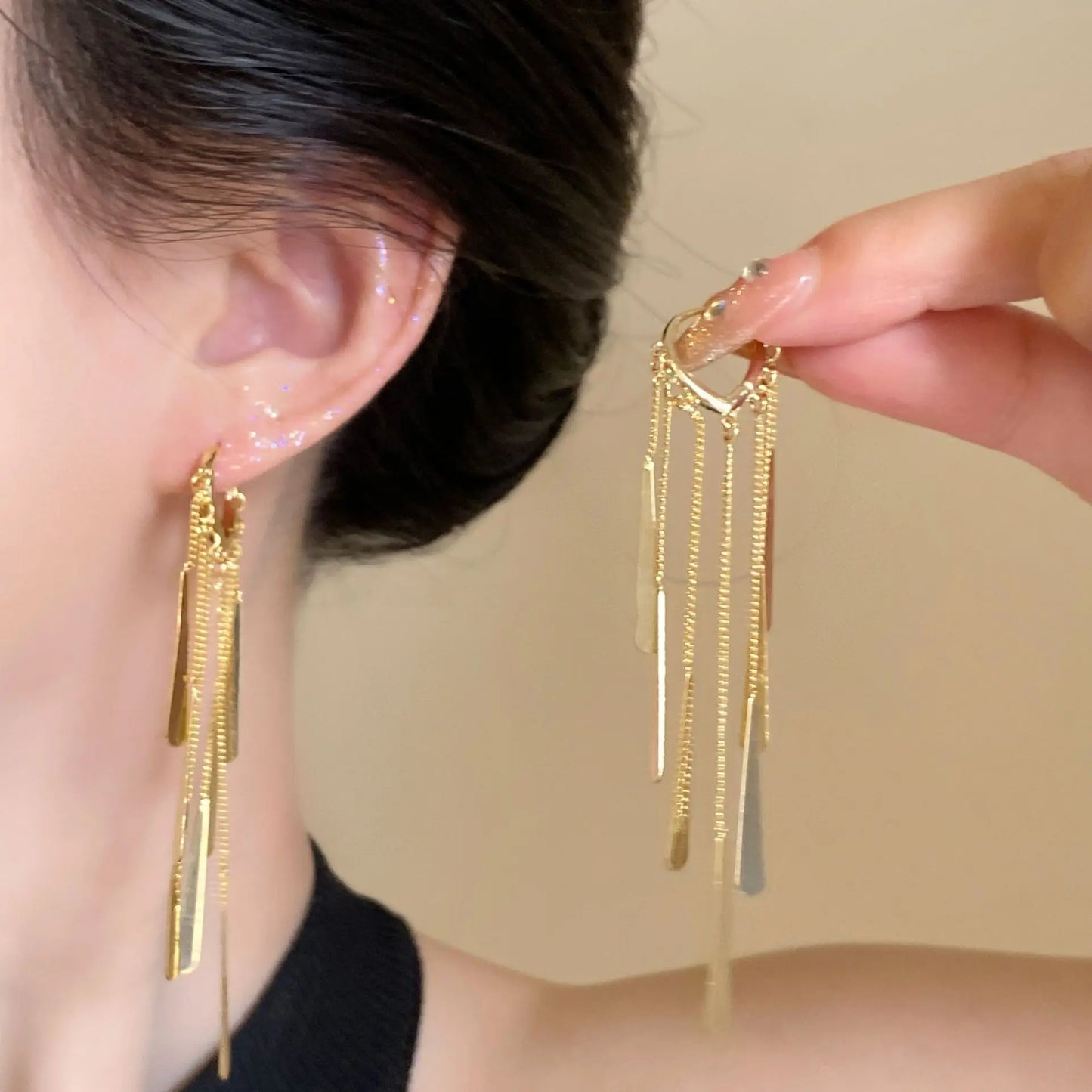 Vintage Irregular Geometric Earrings Metal Stud Earrings for Women Trend 2025 Gold Piercing Earring Jewelry Серьги Женские